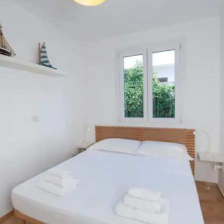 3 With Pool And Sea View * Santa Maria al Bagno